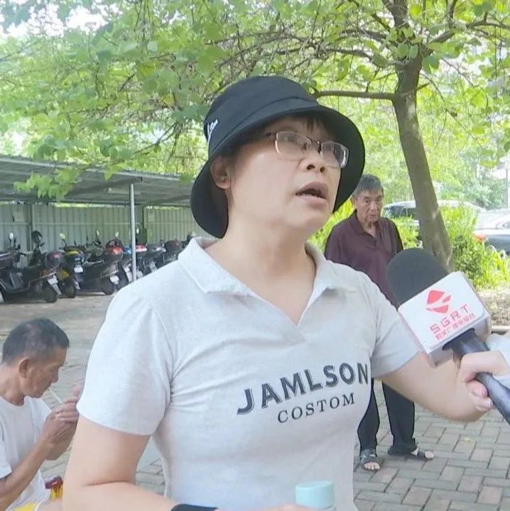 DƬ